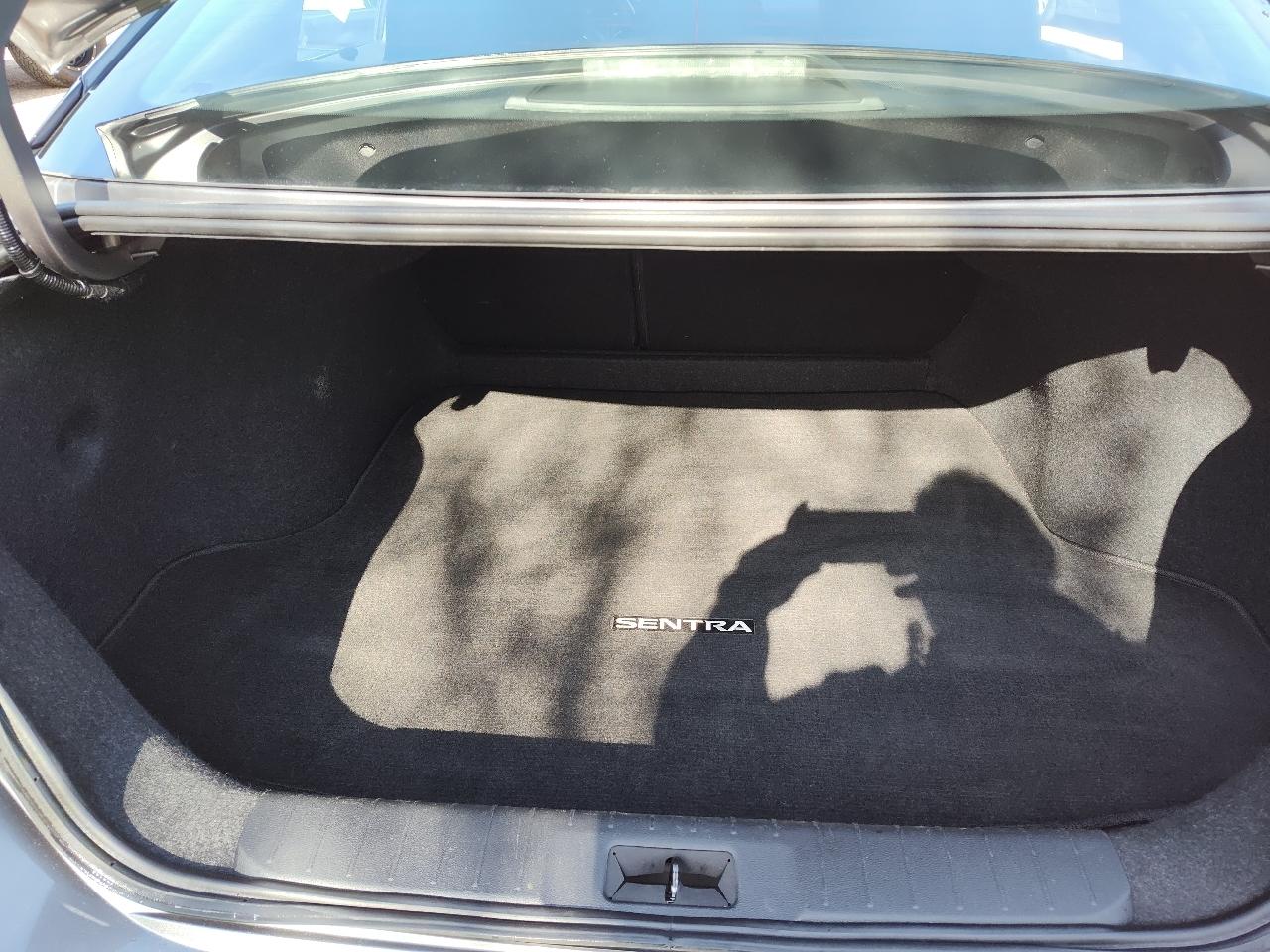 Nissan Sentra SV CVT 2024