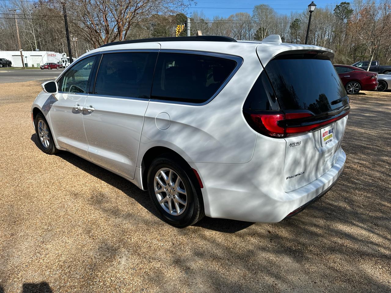 Chrysler Pacifica Touring L FWD 2022