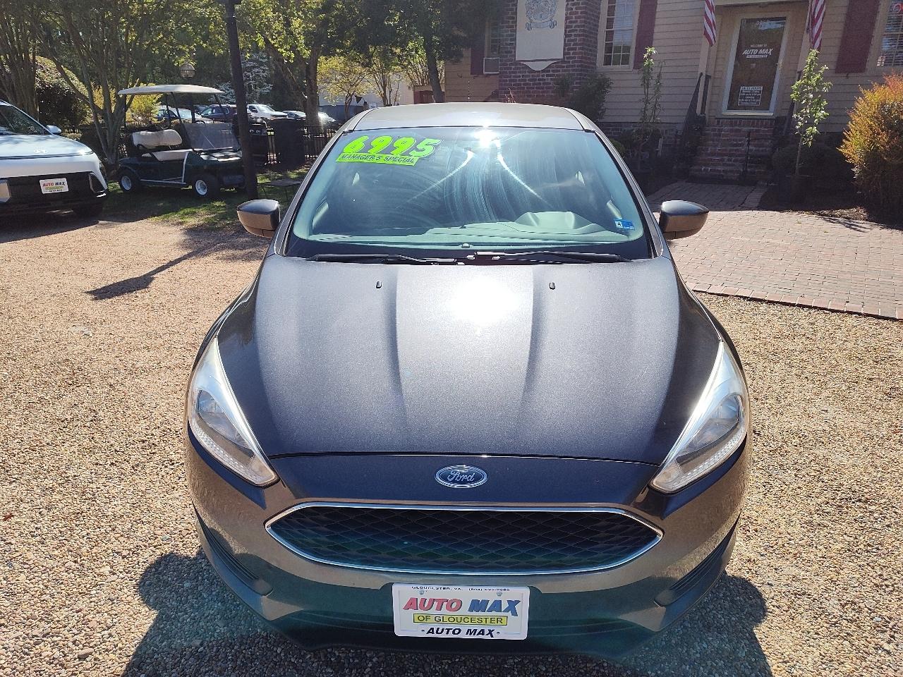 Ford Focus SE Sedan 2018