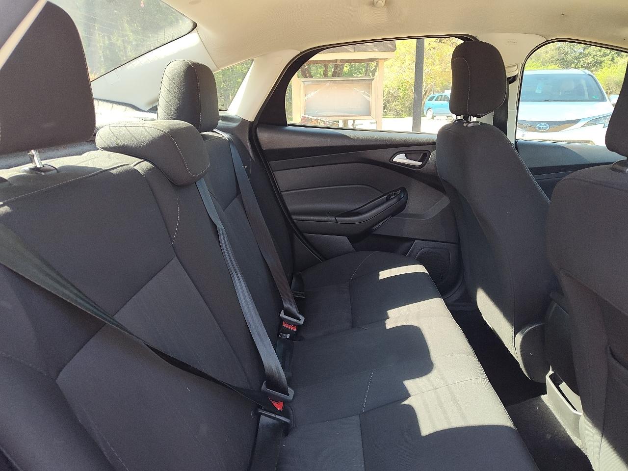 Ford Focus SE Sedan 2018