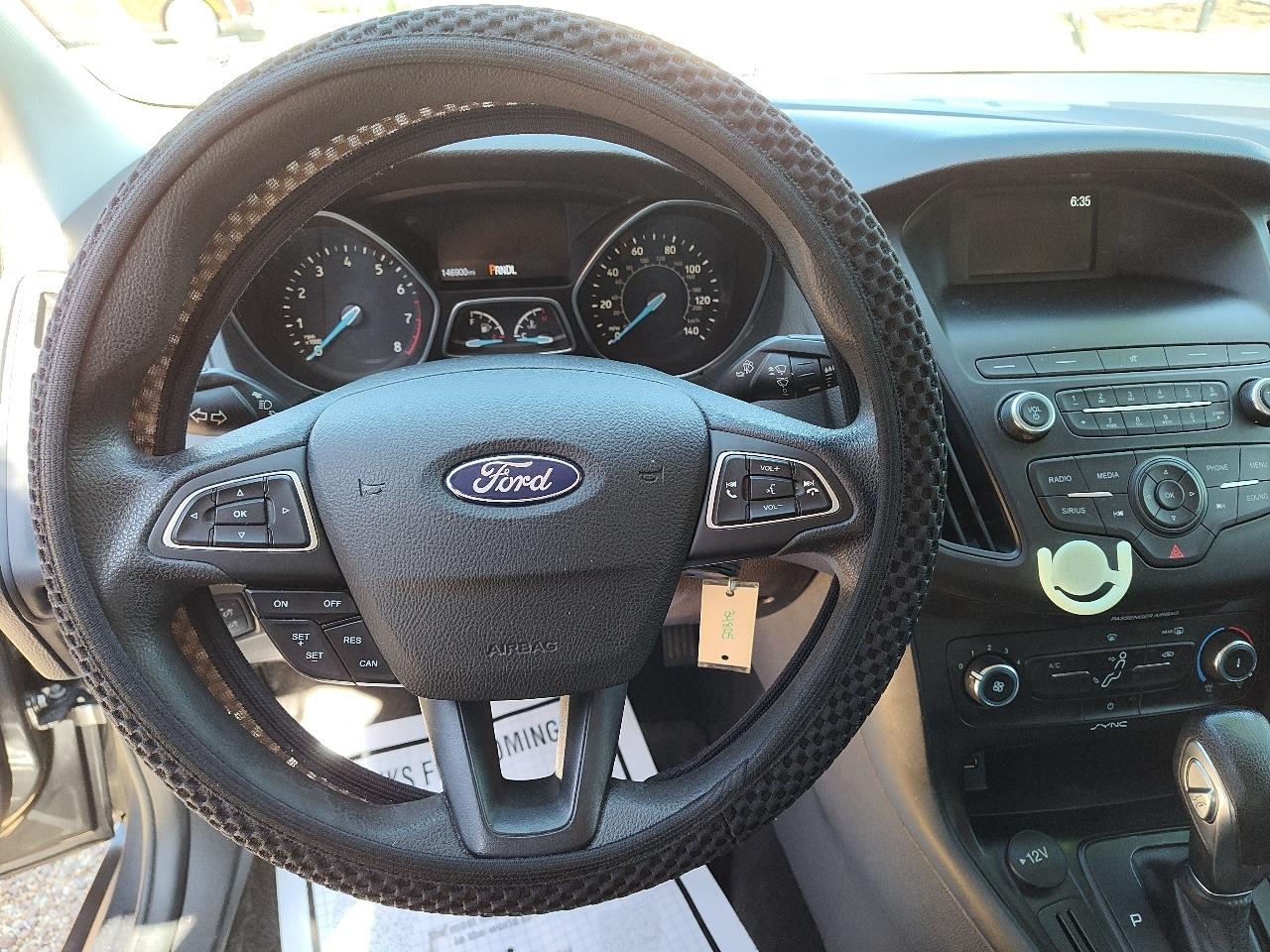 Ford Focus SE Sedan 2018