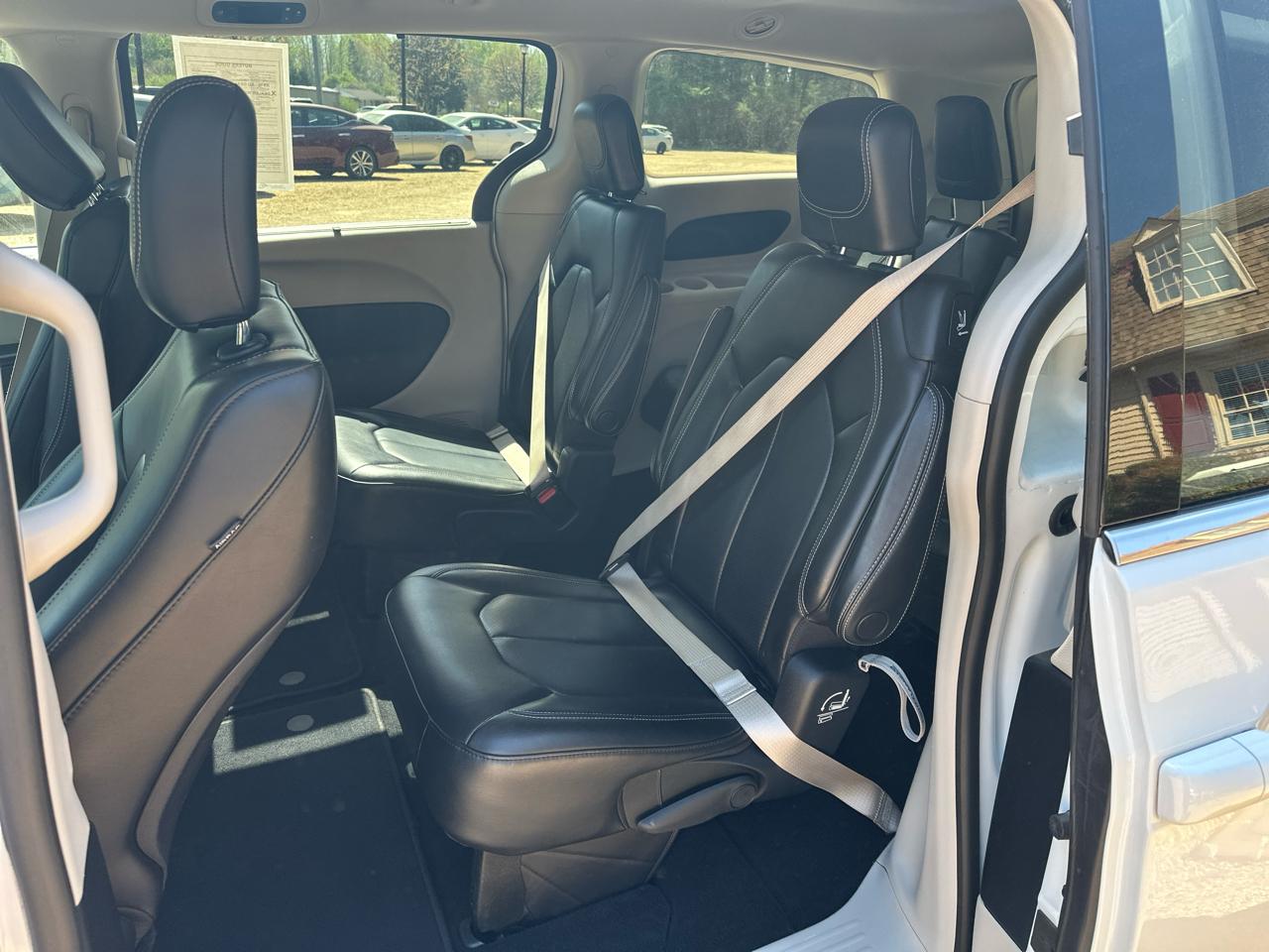 Chrysler Voyager LXI FWD 2021