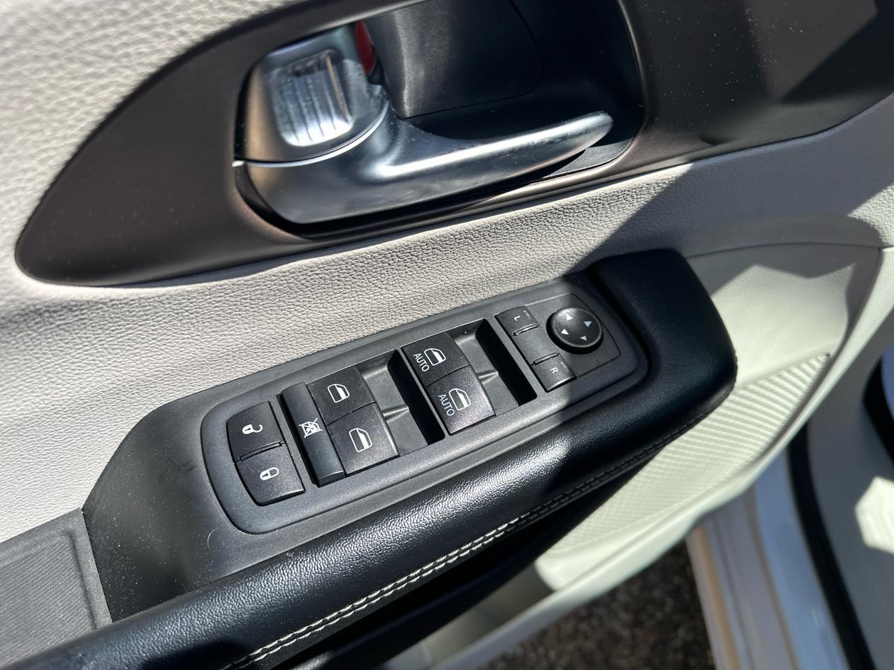 Chrysler Voyager LXI FWD 2021