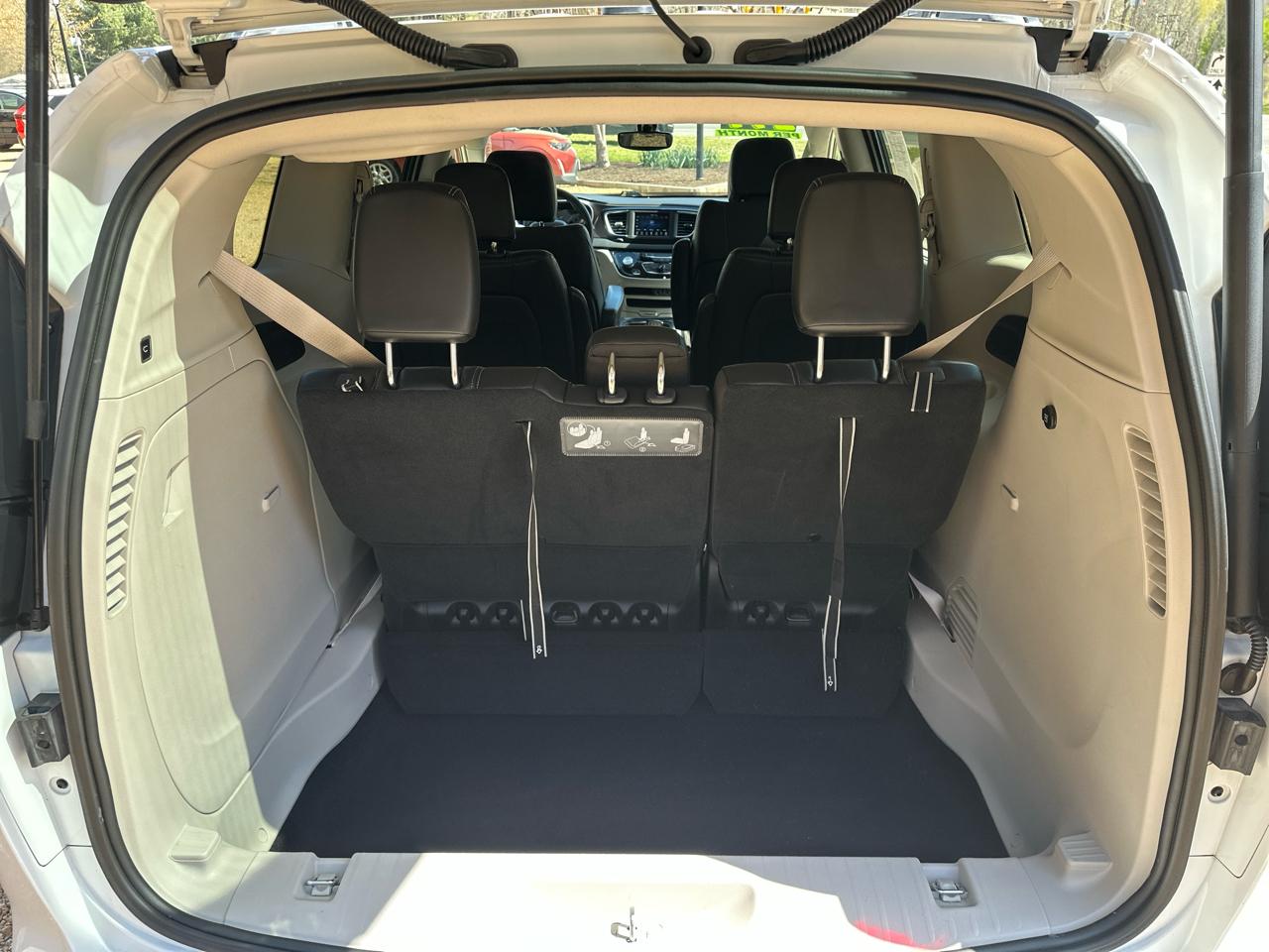 Chrysler Voyager LXI FWD 2021