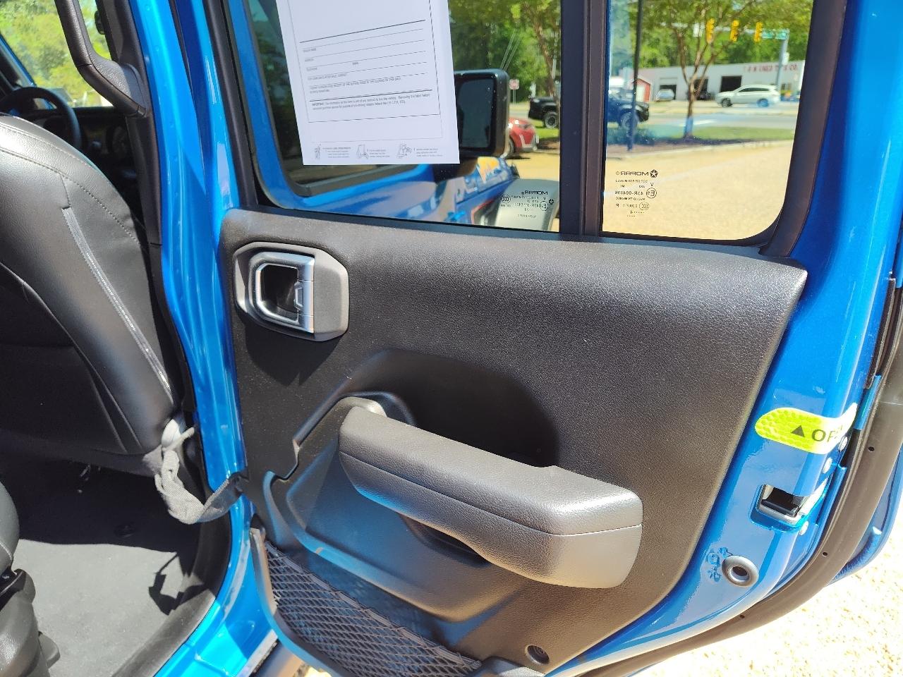 Jeep Wrangler 4xe Jeep Beach 4x4 2024