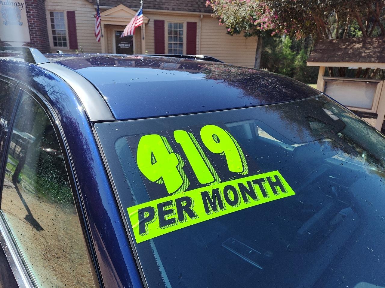 Nissan Pathfinder SV 2WD 2024