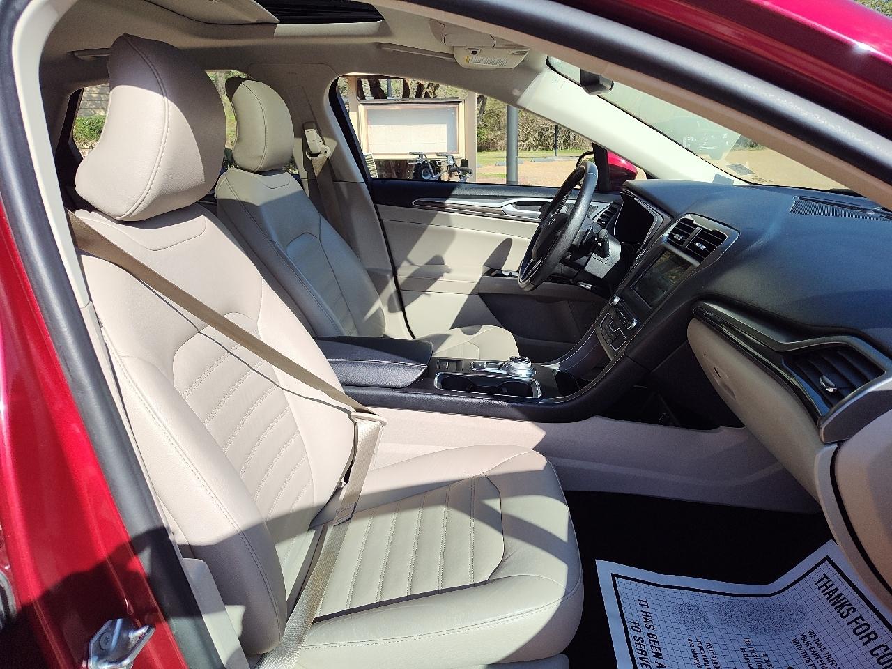 Ford Fusion SE FWD 2018