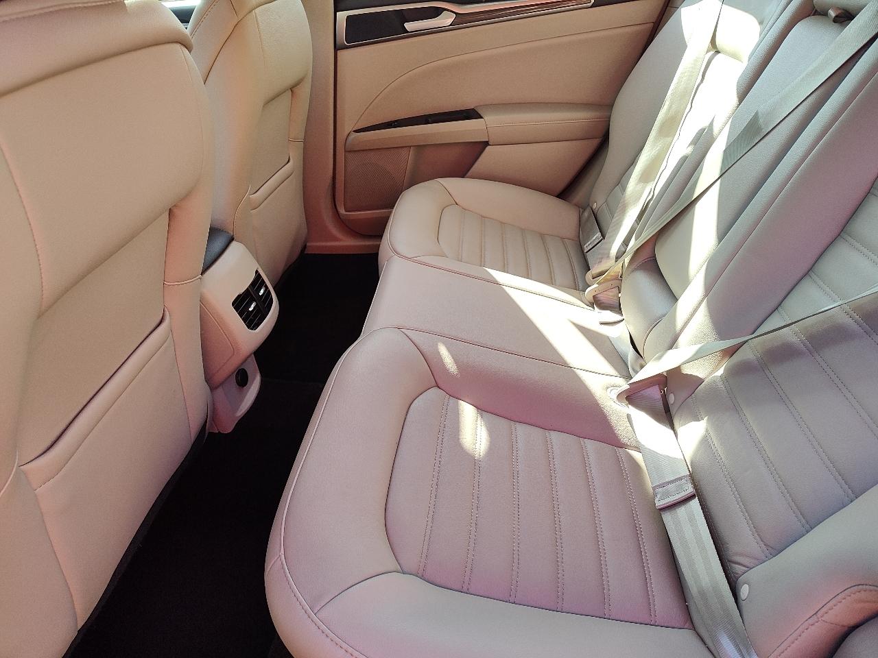 Ford Fusion SE FWD 2018