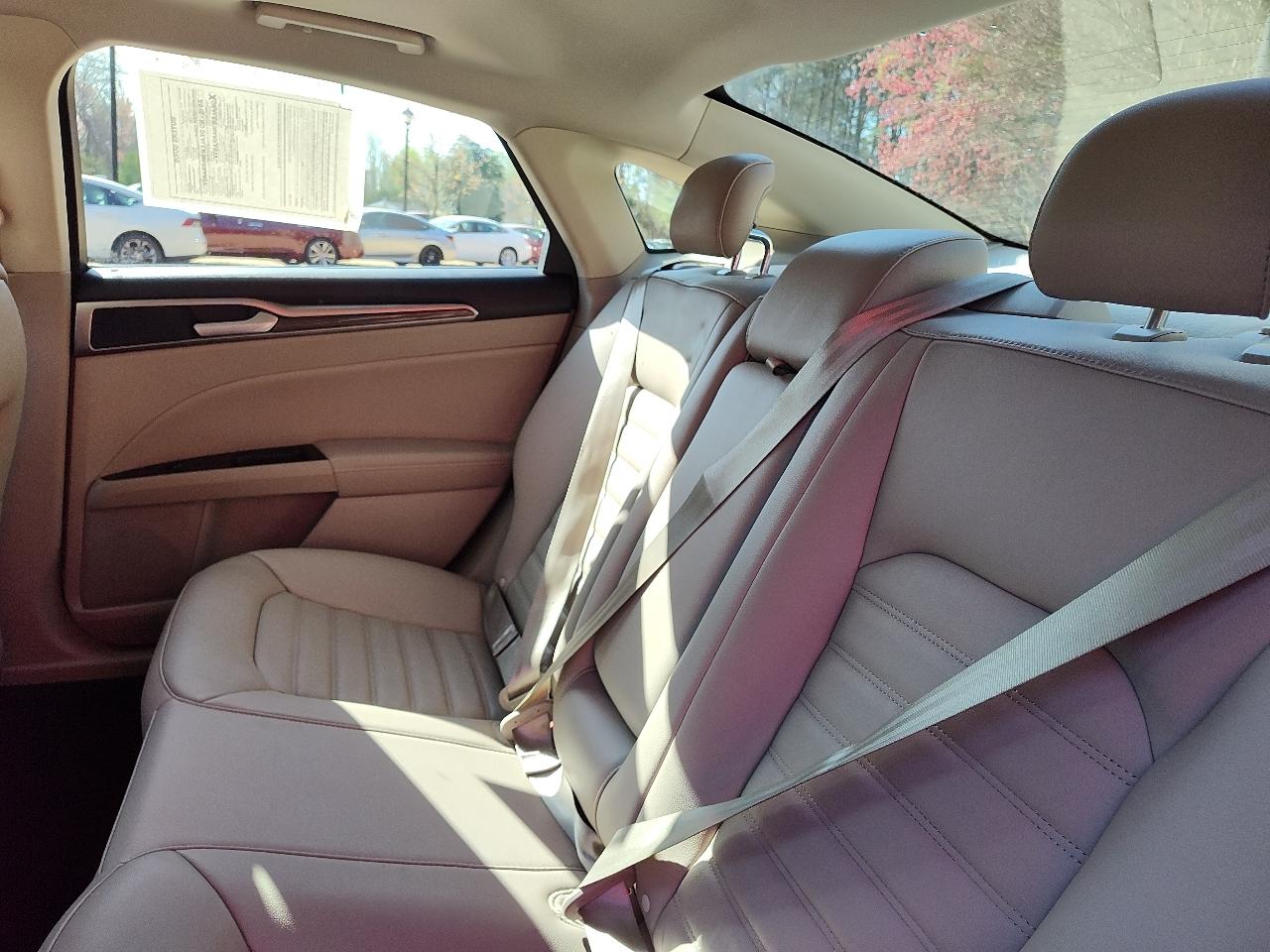 Ford Fusion SE FWD 2018