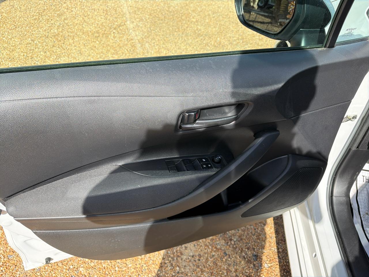 Toyota Corolla LE CVT (Natl) 2024