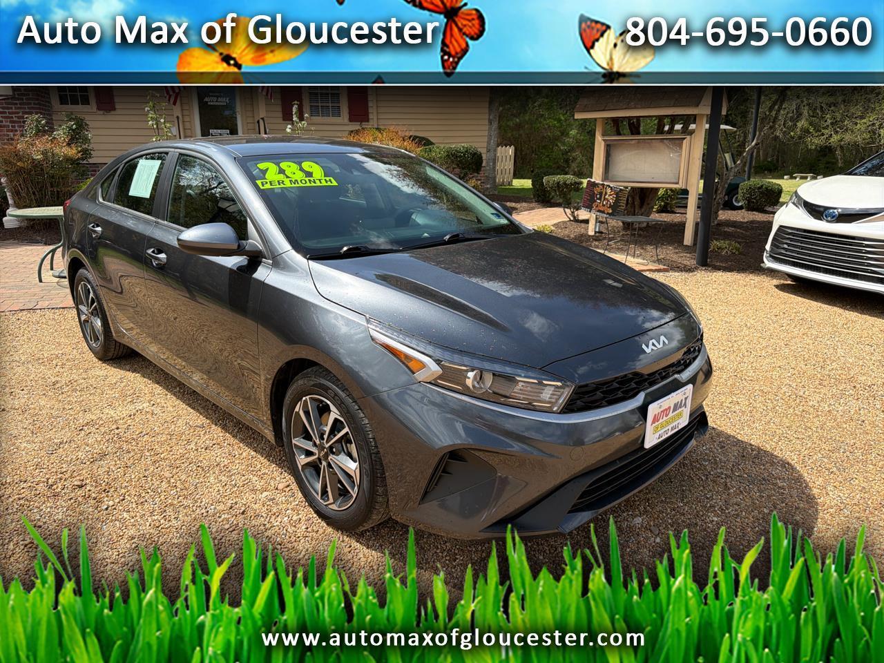 2024 Kia Forte LXS IVT