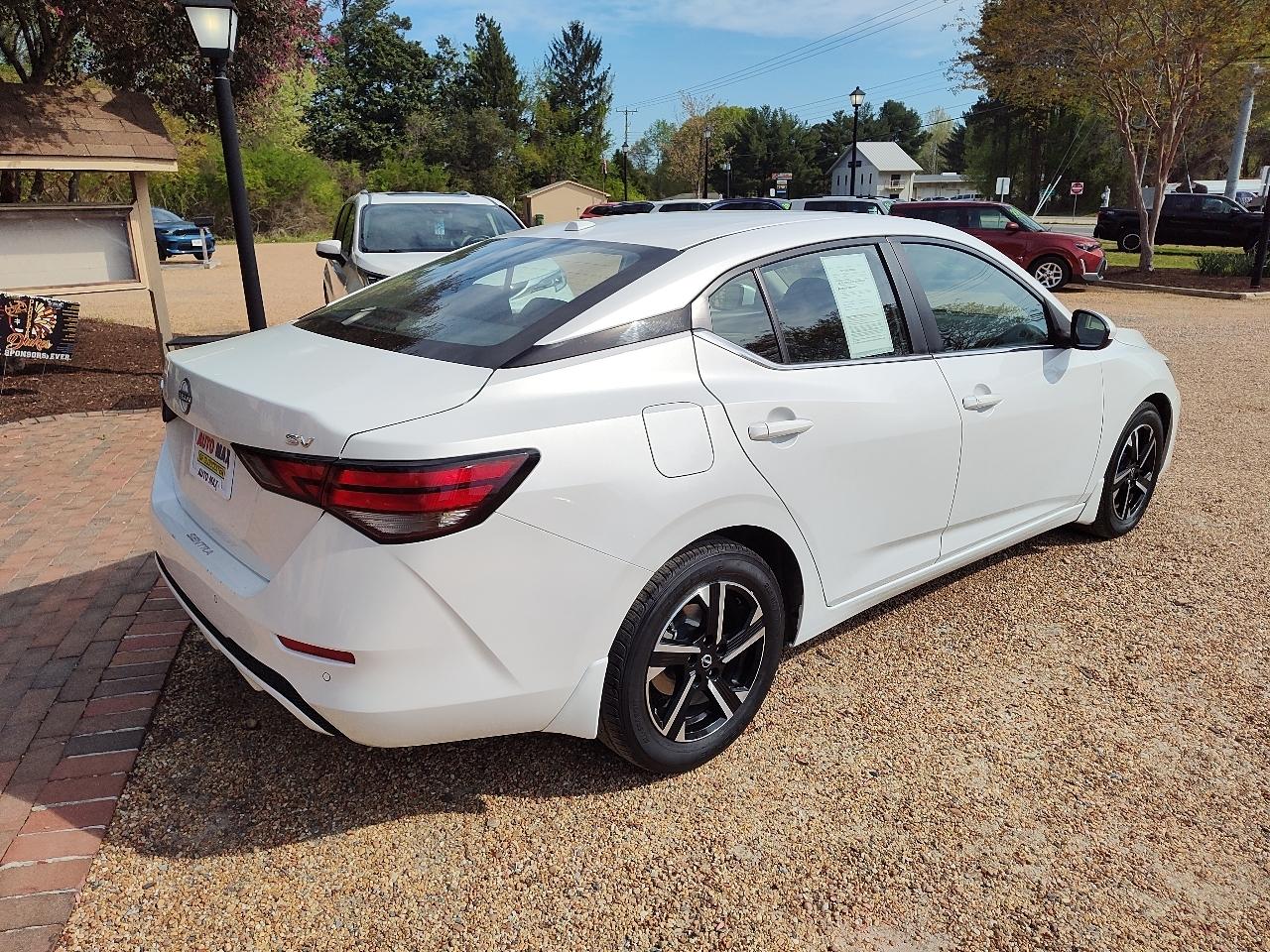 Nissan Sentra SV CVT 2024