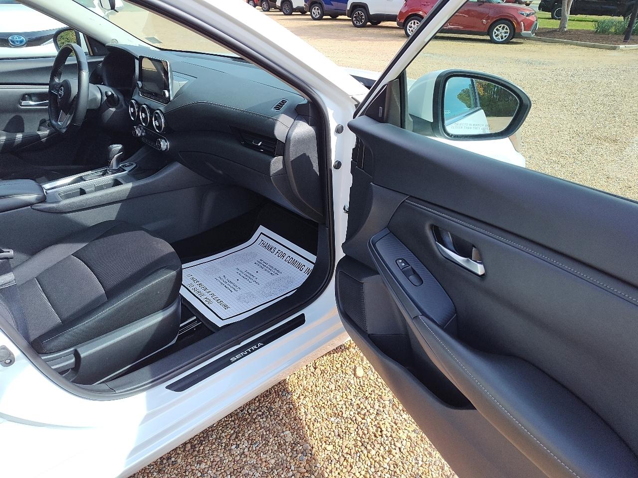 Nissan Sentra SV CVT 2024