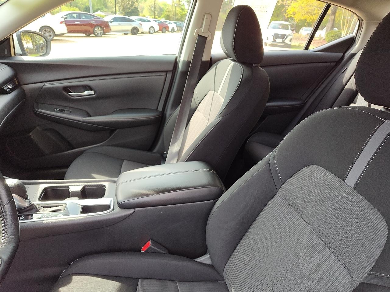 Nissan Sentra SV CVT 2024