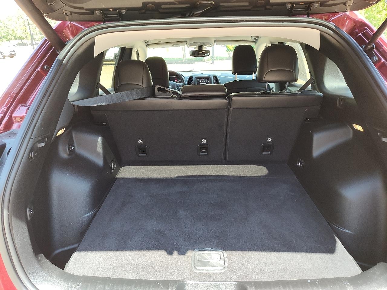 Jeep Cherokee Latitude Plus FWD 2019