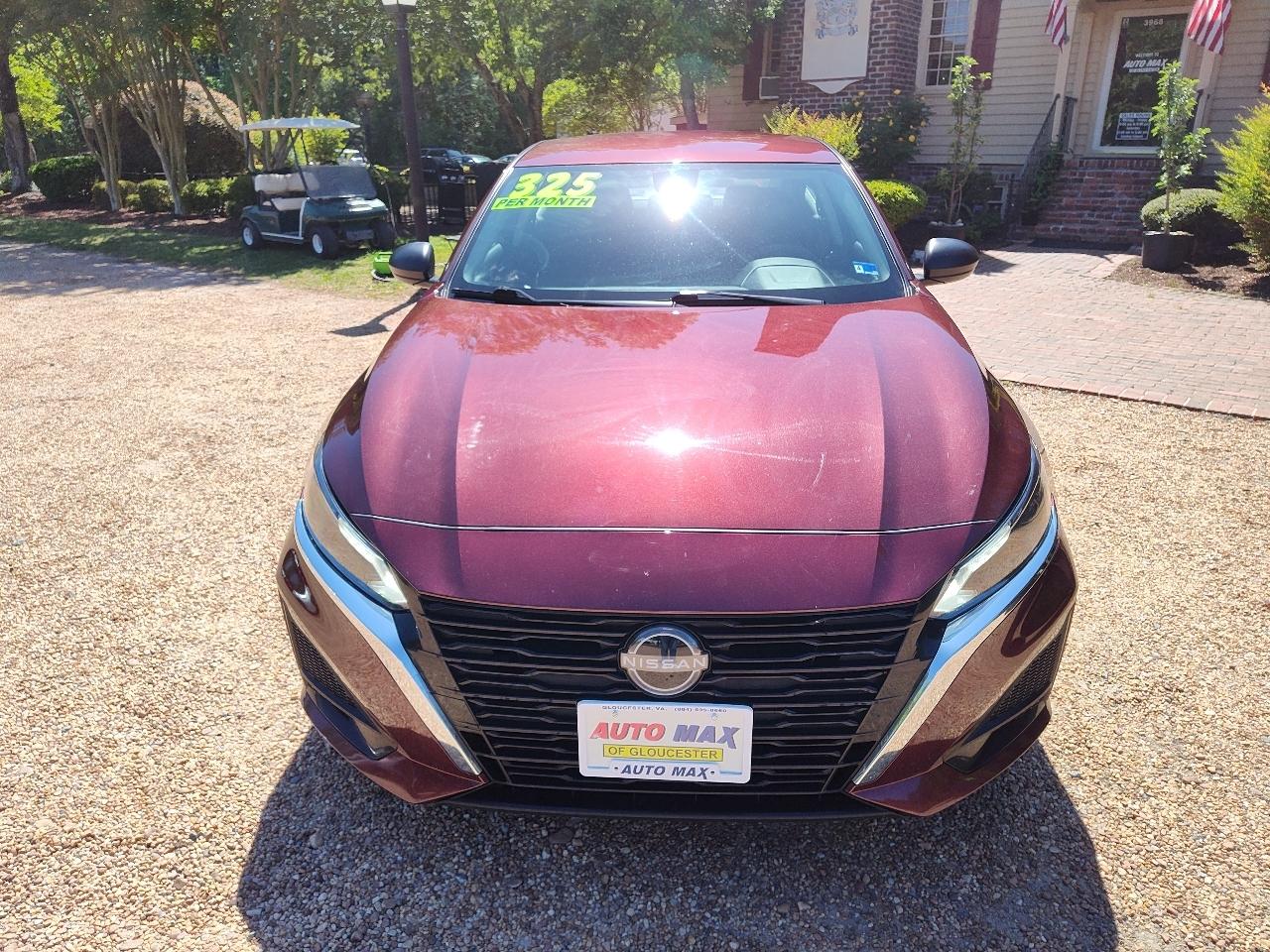 Nissan Altima 2.5 SV Sedan 2024