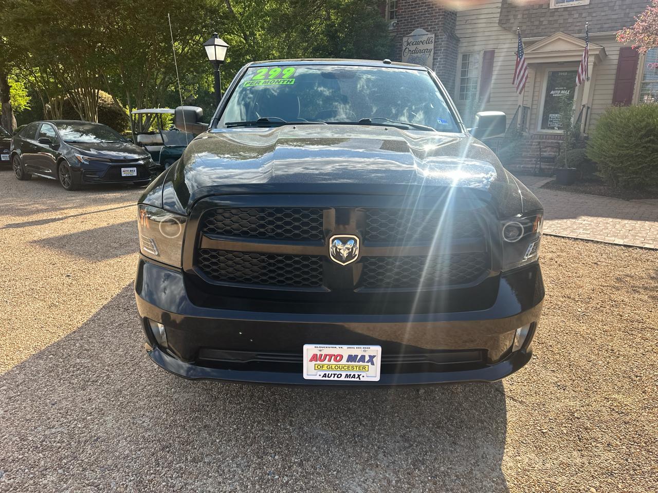 RAM 1500 2WD Reg Cab 120.5" Express 2014
