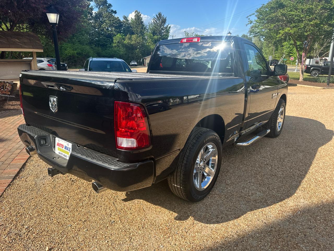 RAM 1500 2WD Reg Cab 120.5" Express 2014
