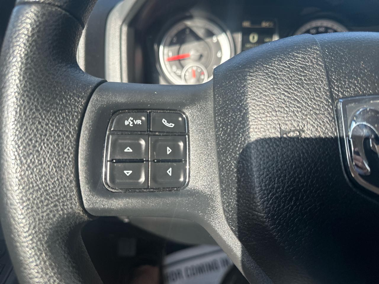 RAM 1500 2WD Reg Cab 120.5" Express 2014