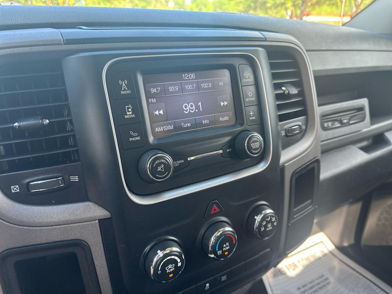 RAM 1500 2WD Reg Cab 120.5" Express 2014