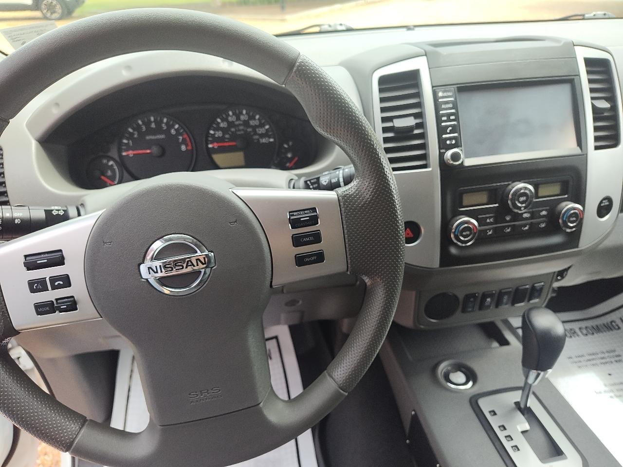 Nissan Frontier Crew Cab 4x2 SV Auto 2020