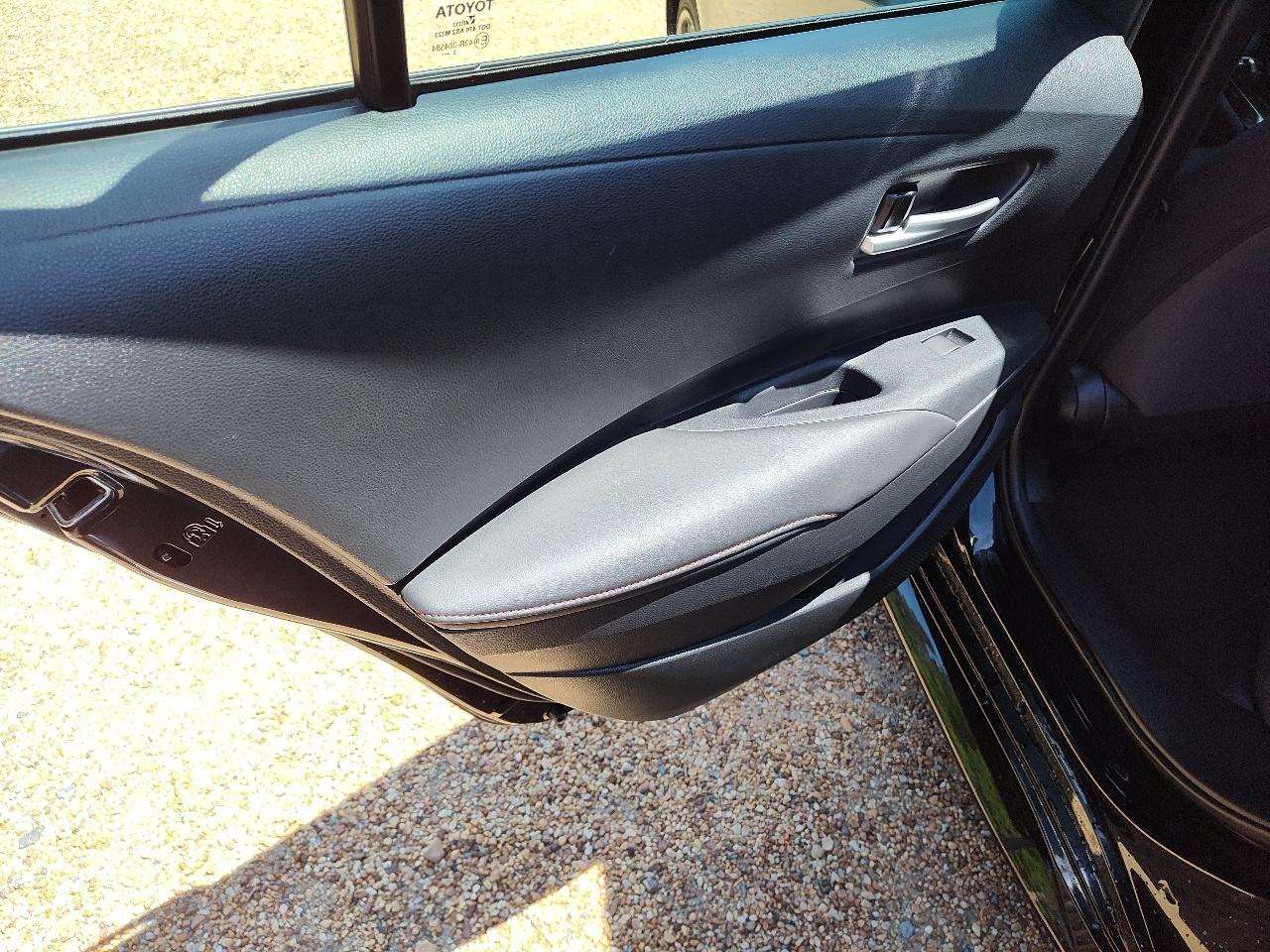 Toyota Corolla SE Nightshade 2024