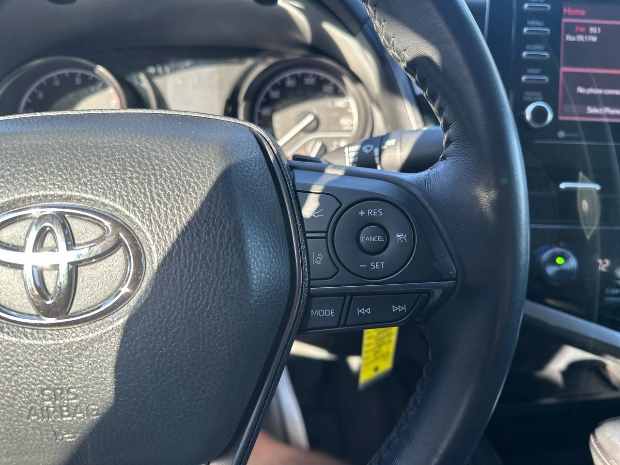 Toyota Camry SE Auto (Natl) 2024