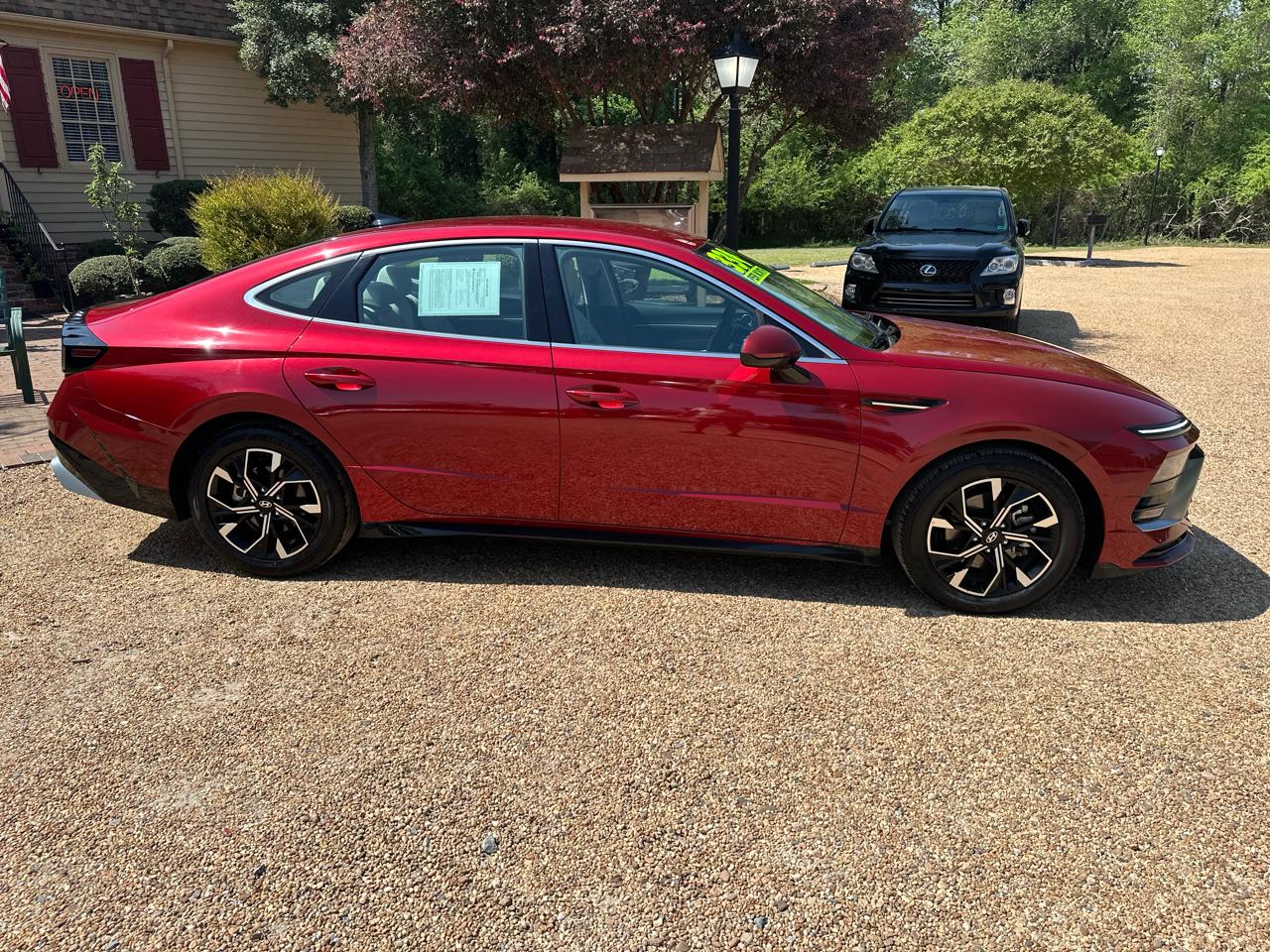 Hyundai Sonata SEL 2.5L FWD 2024