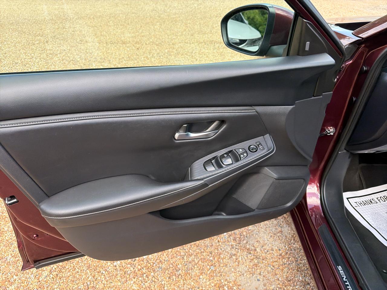 Nissan Sentra SV CVT 2024