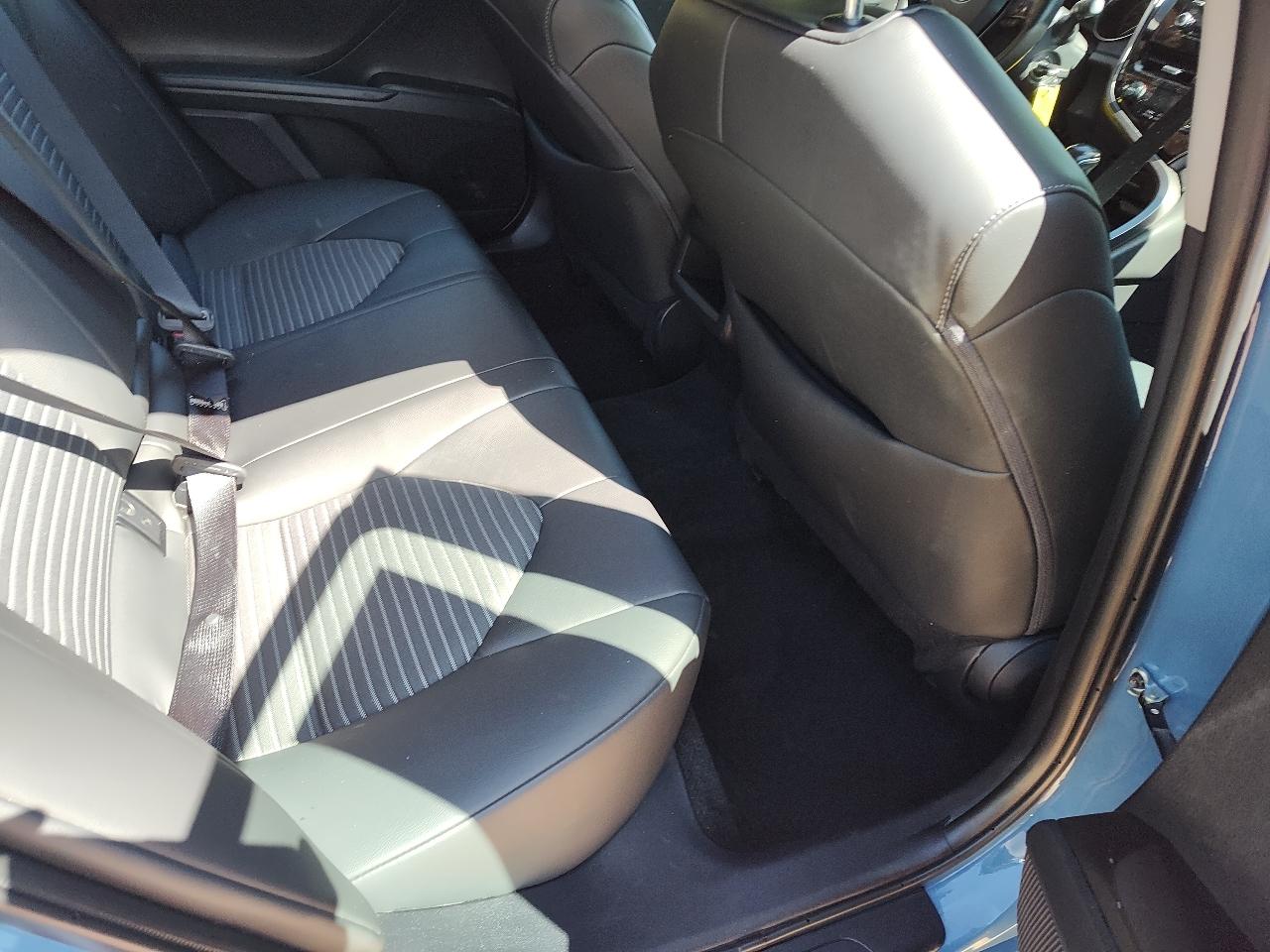 Toyota Camry SE Auto (Natl) 2024