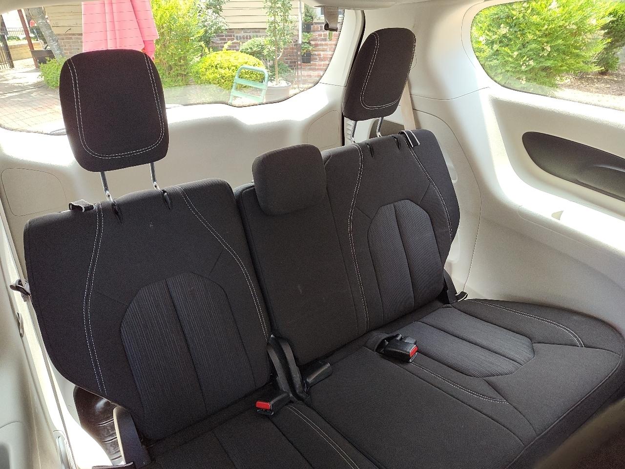 Chrysler Voyager LX FWD 2023