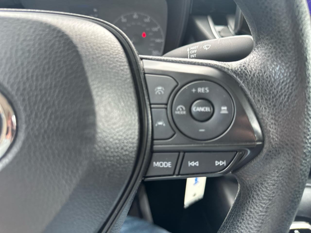 Toyota Corolla LE CVT (Natl) 2024