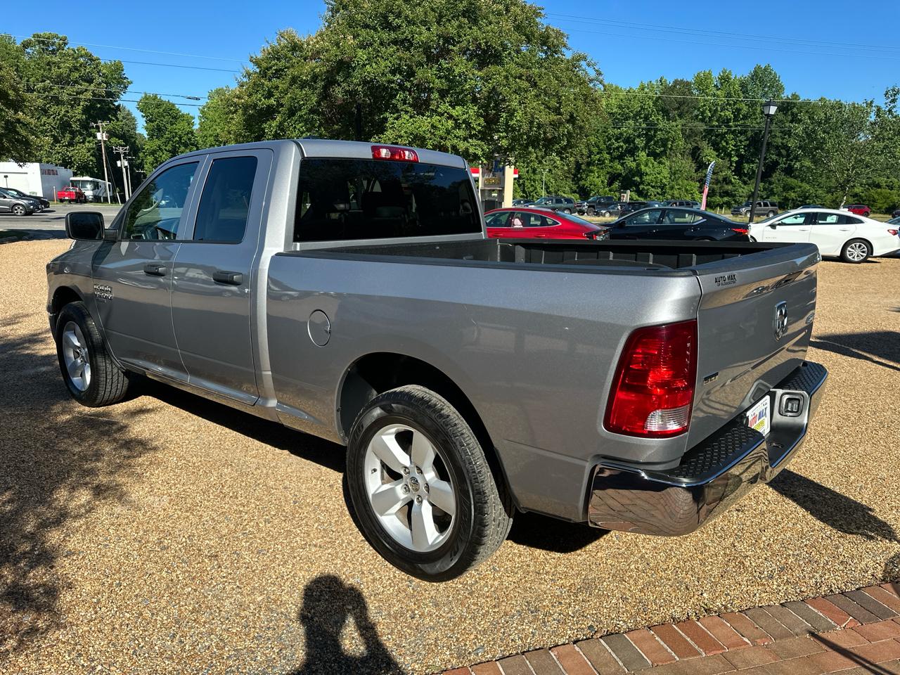 RAM 1500 Classic SLT 4x4 Quad Cab 6'4" Box 2024