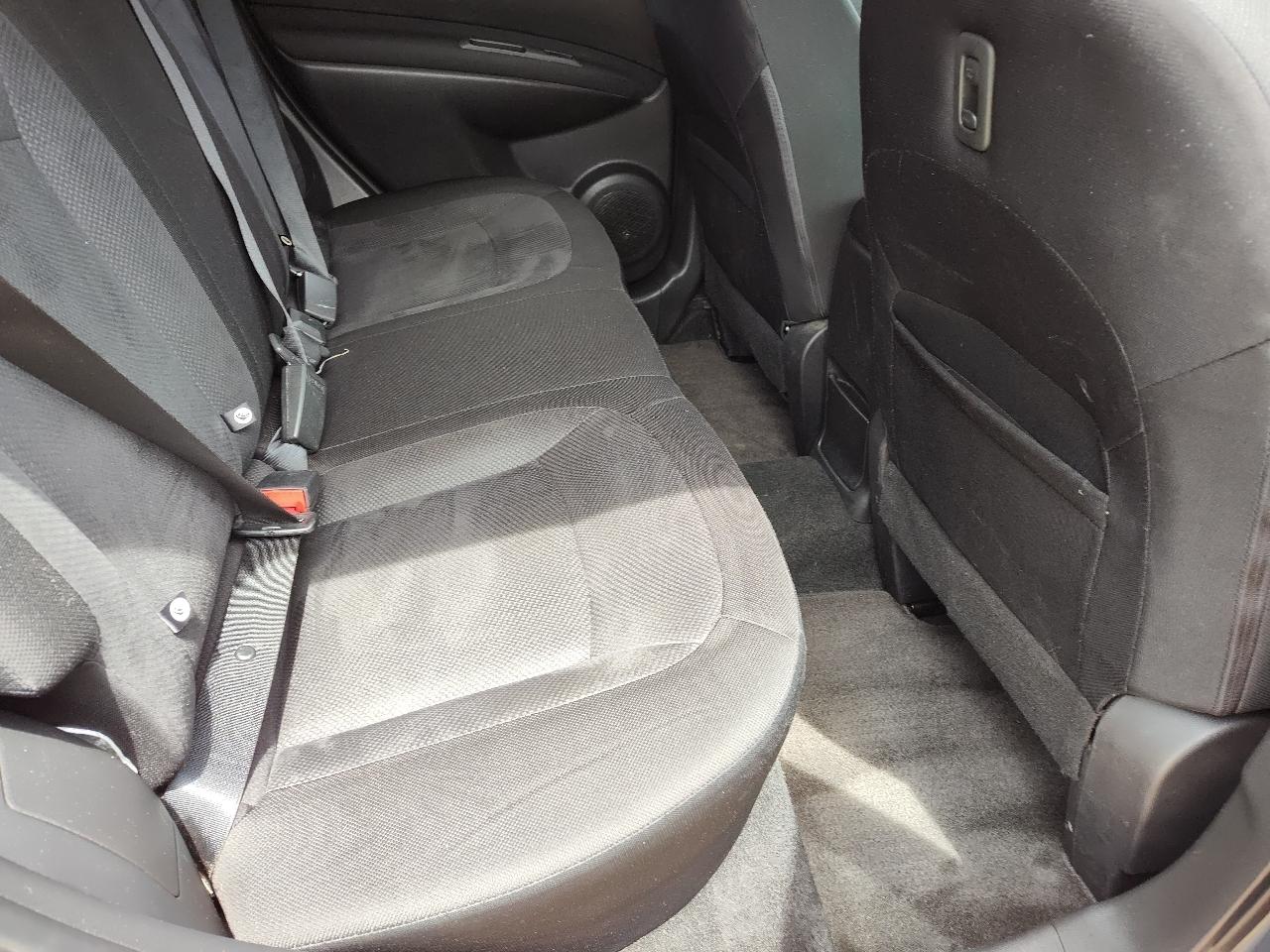 Nissan Rogue FWD 4dr S 2013