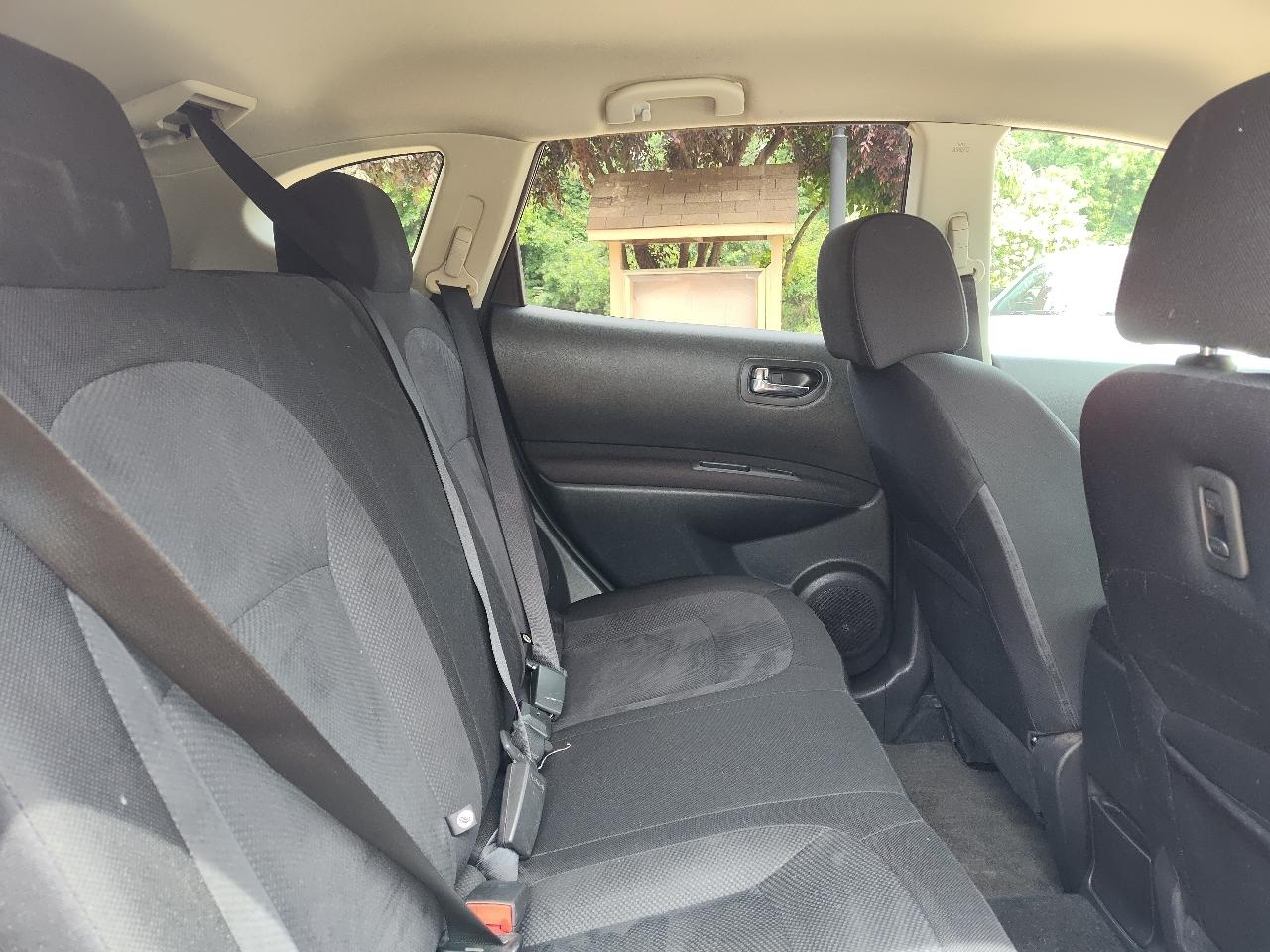 Nissan Rogue FWD 4dr S 2013