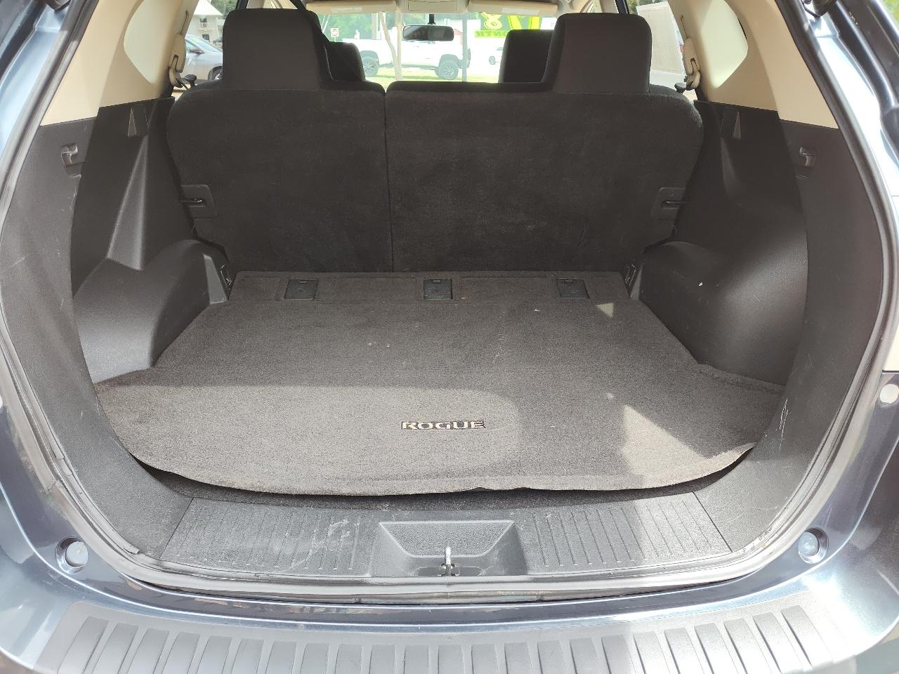 Nissan Rogue FWD 4dr S 2013