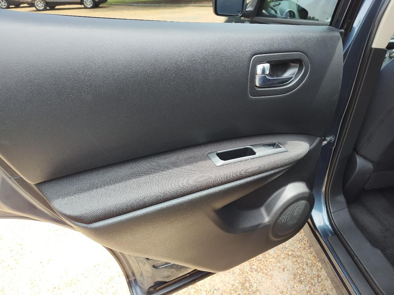 Nissan Rogue FWD 4dr S 2013
