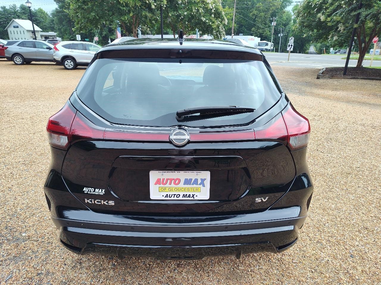 Nissan Kicks SV FWD 2023