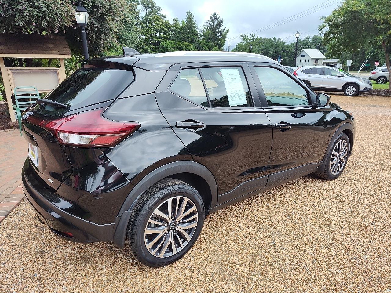 Nissan Kicks SV FWD 2023