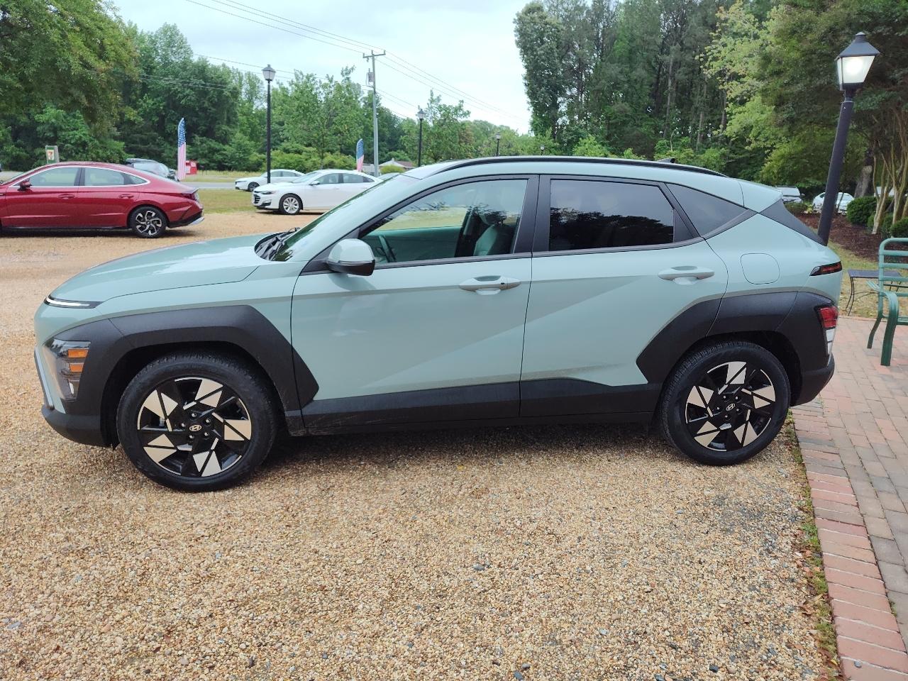 Hyundai Kona SEL FWD 2024