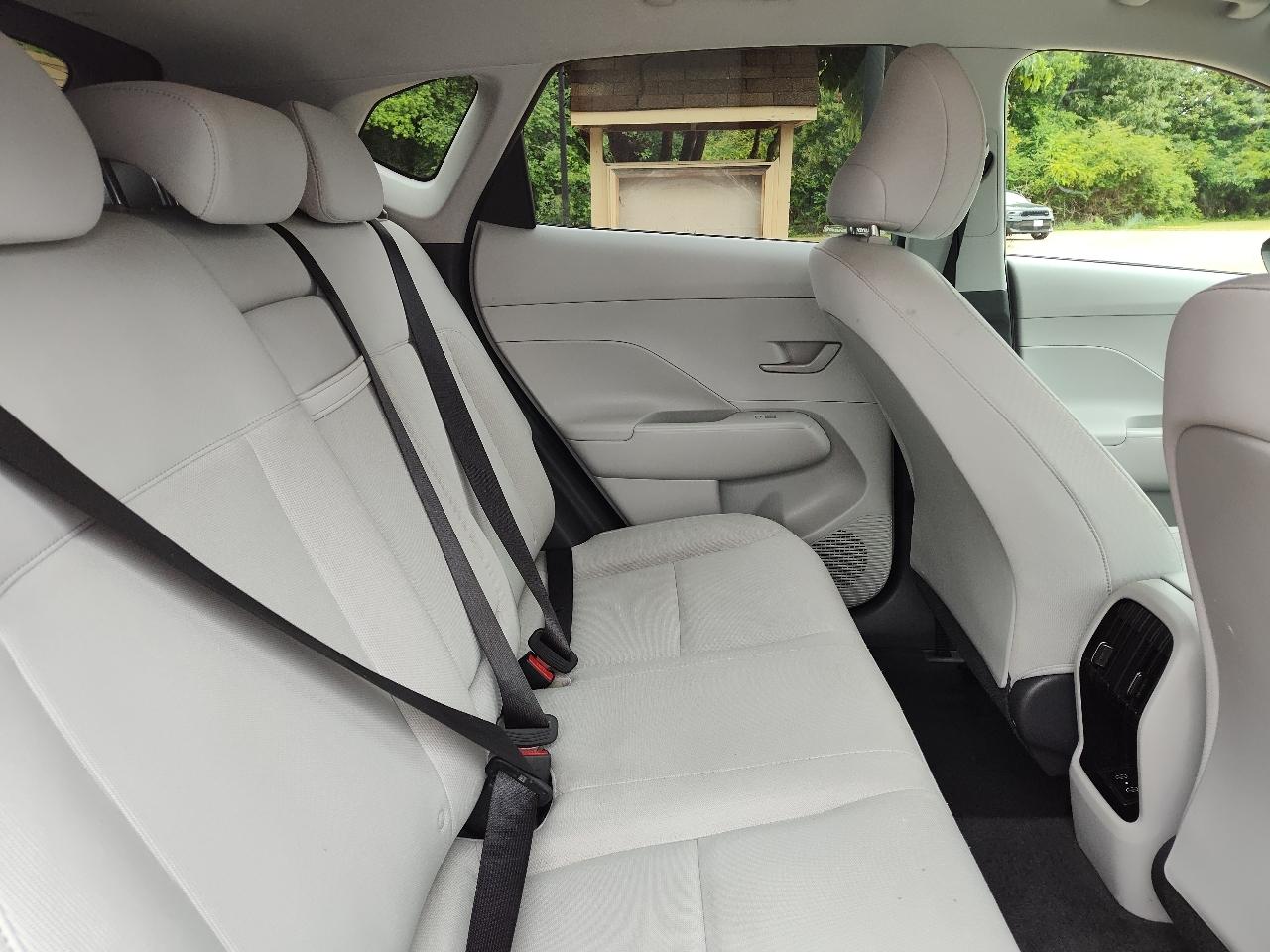 Hyundai Kona SEL FWD 2024