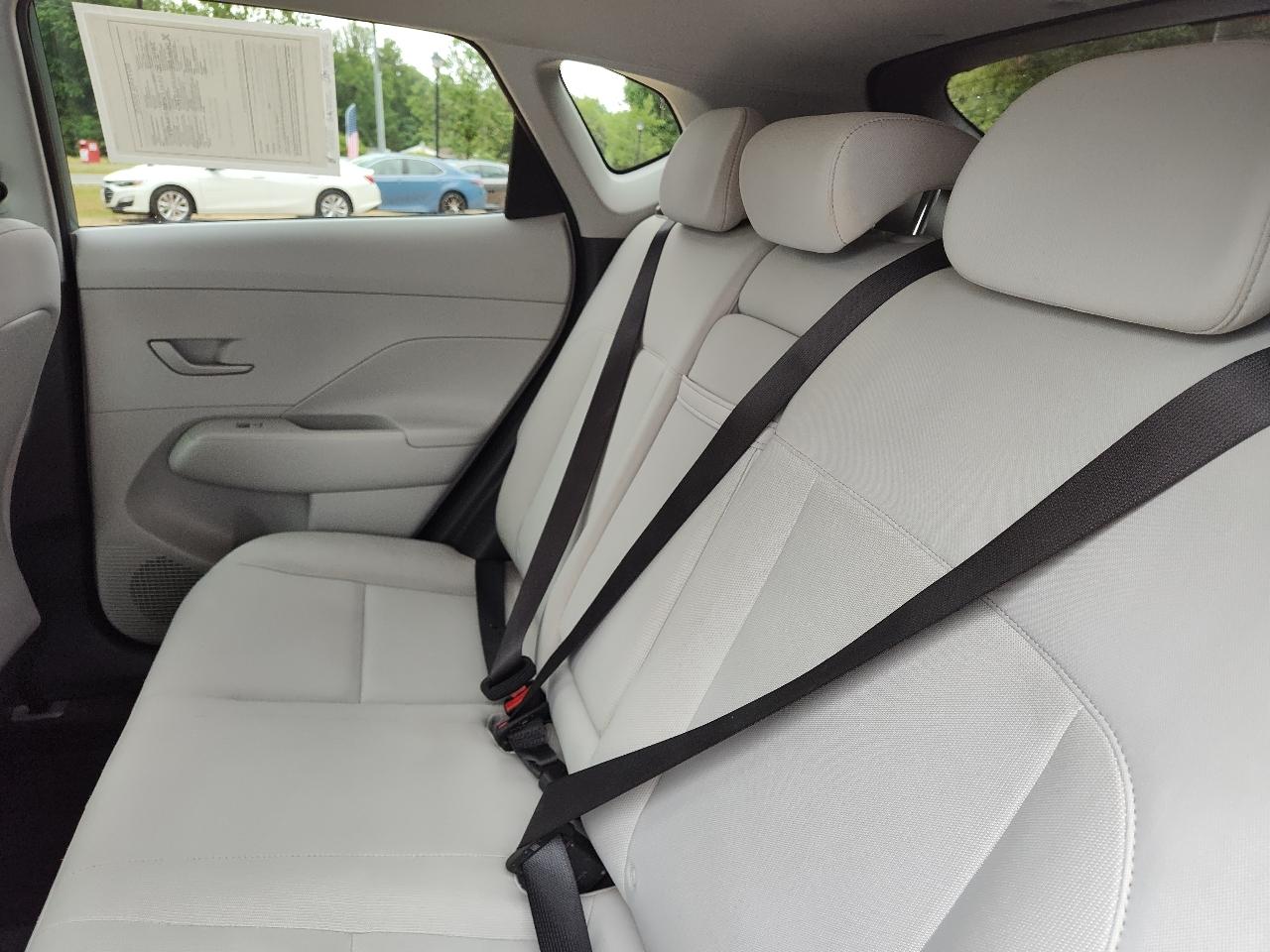 Hyundai Kona SEL FWD 2024
