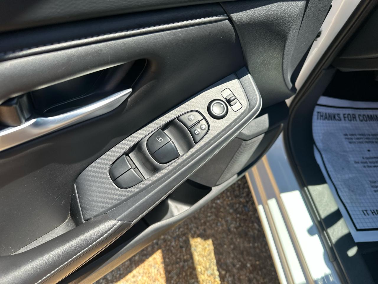 Nissan Sentra SV CVT 2024