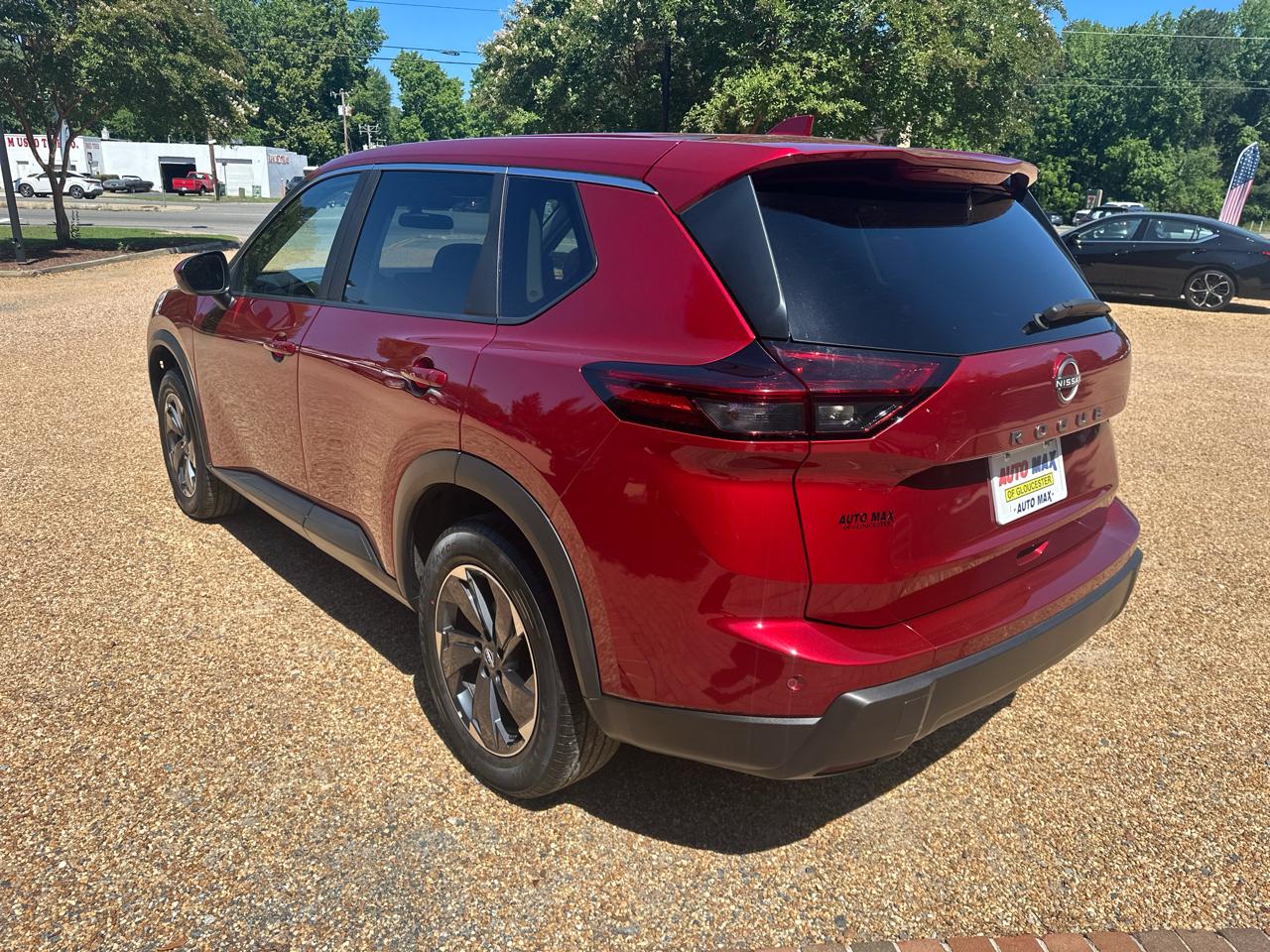 Nissan Rogue FWD SV 2025