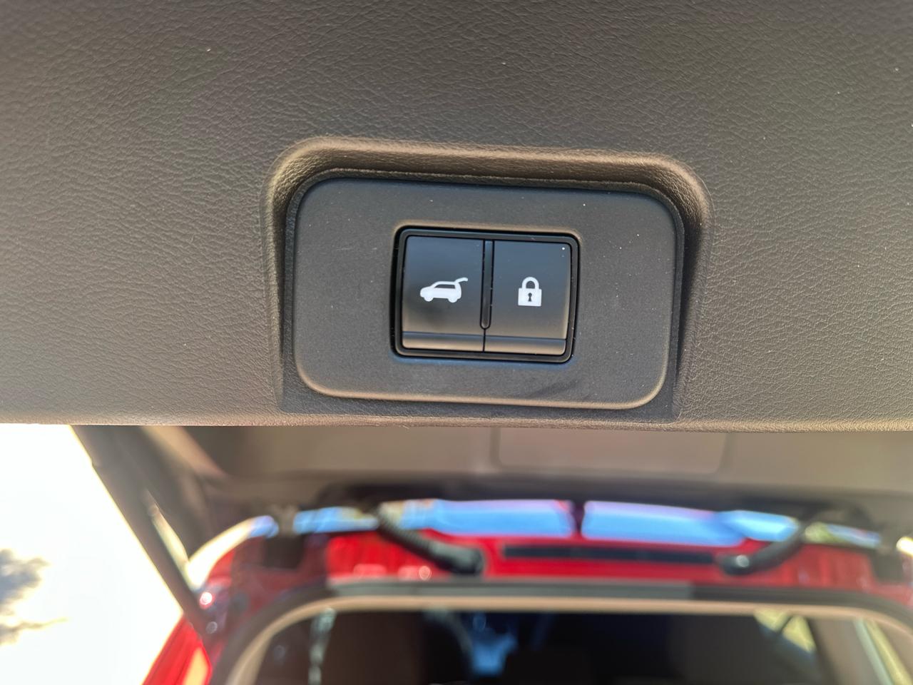 Nissan Rogue FWD SV 2025