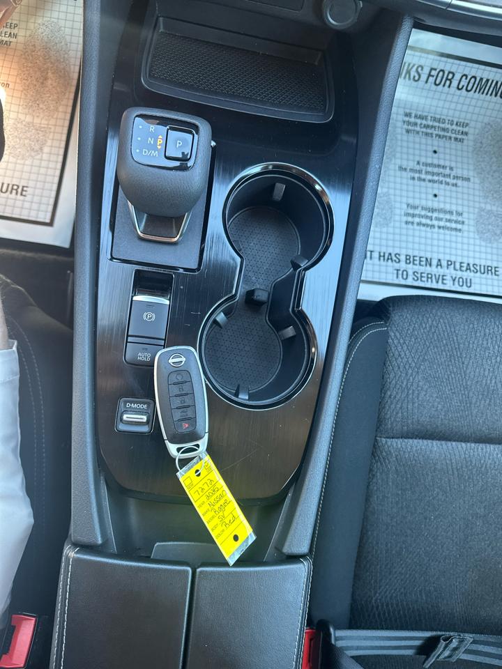 Nissan Rogue FWD SV 2025
