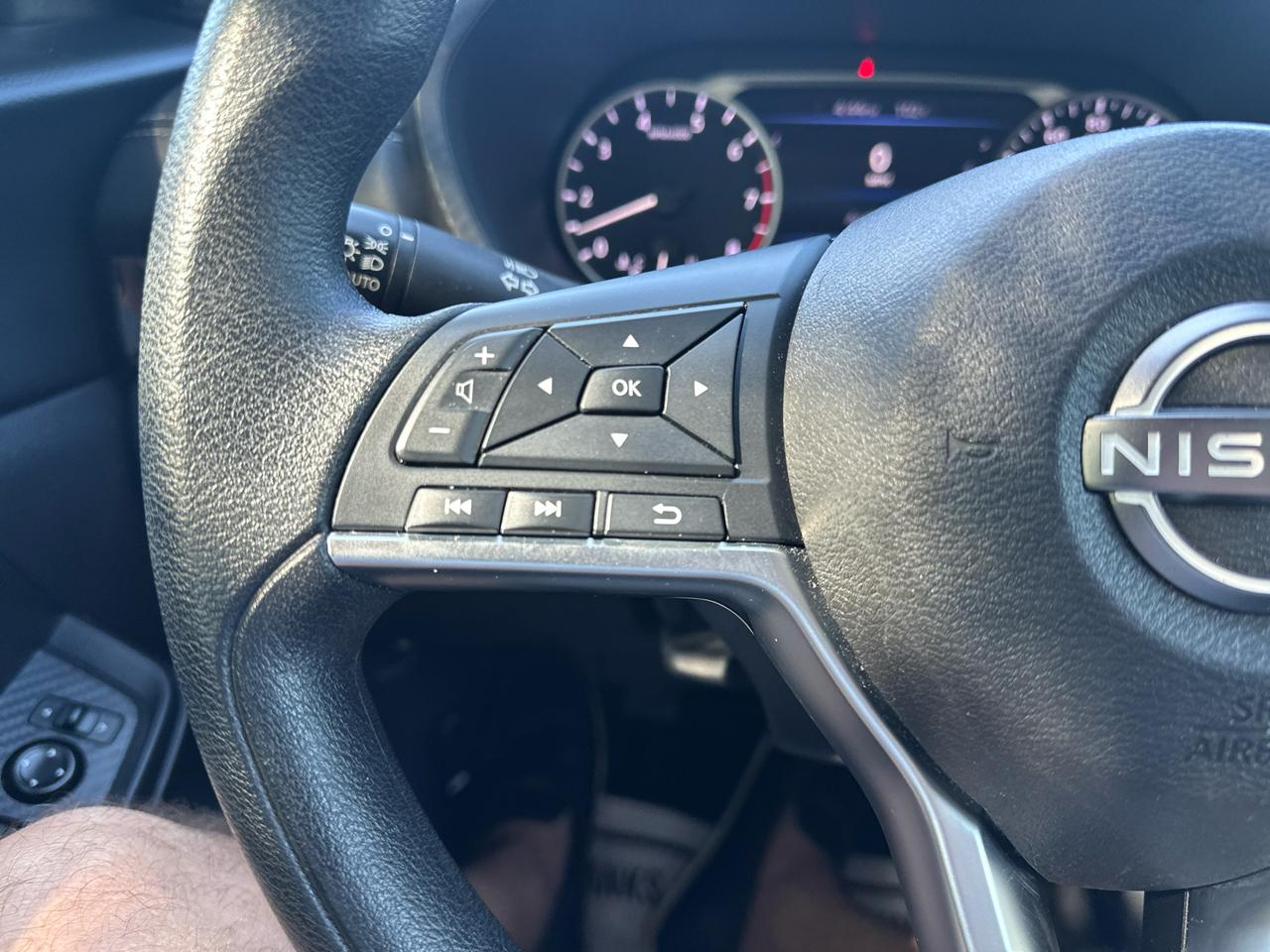 Nissan Sentra SV CVT 2024