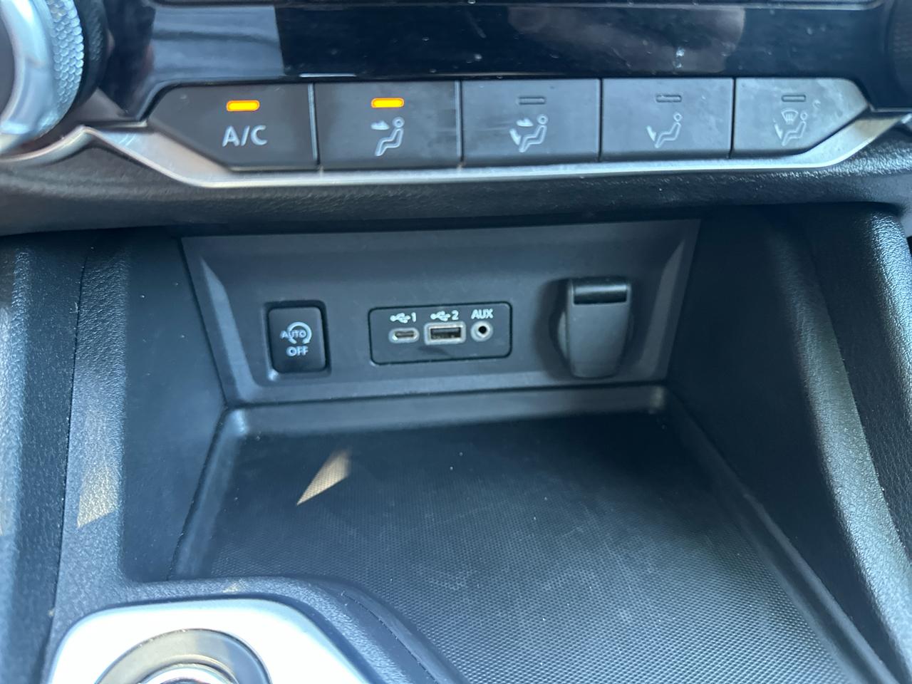 Nissan Sentra SV CVT 2024