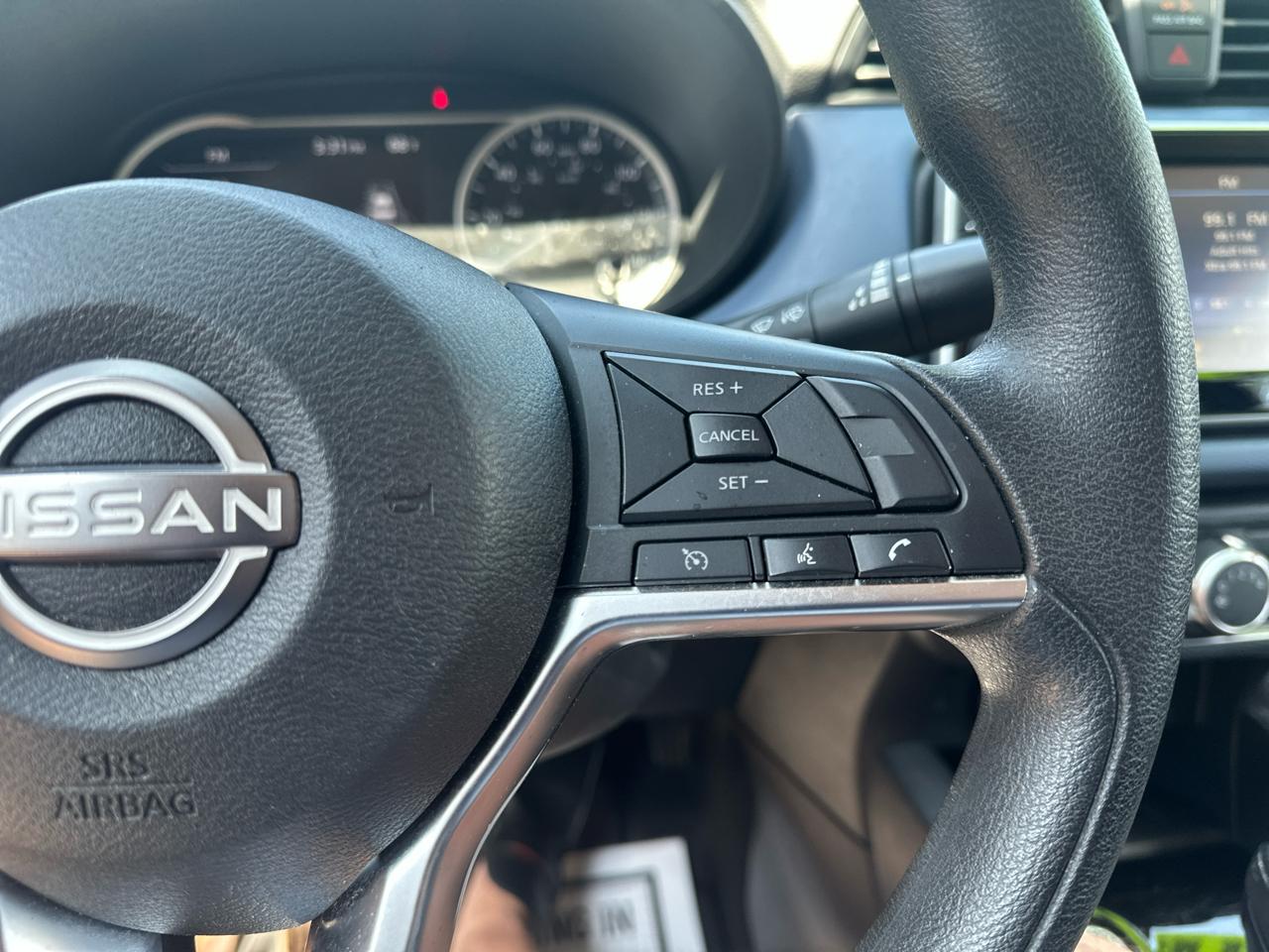 Nissan Versa SV CVT 2024