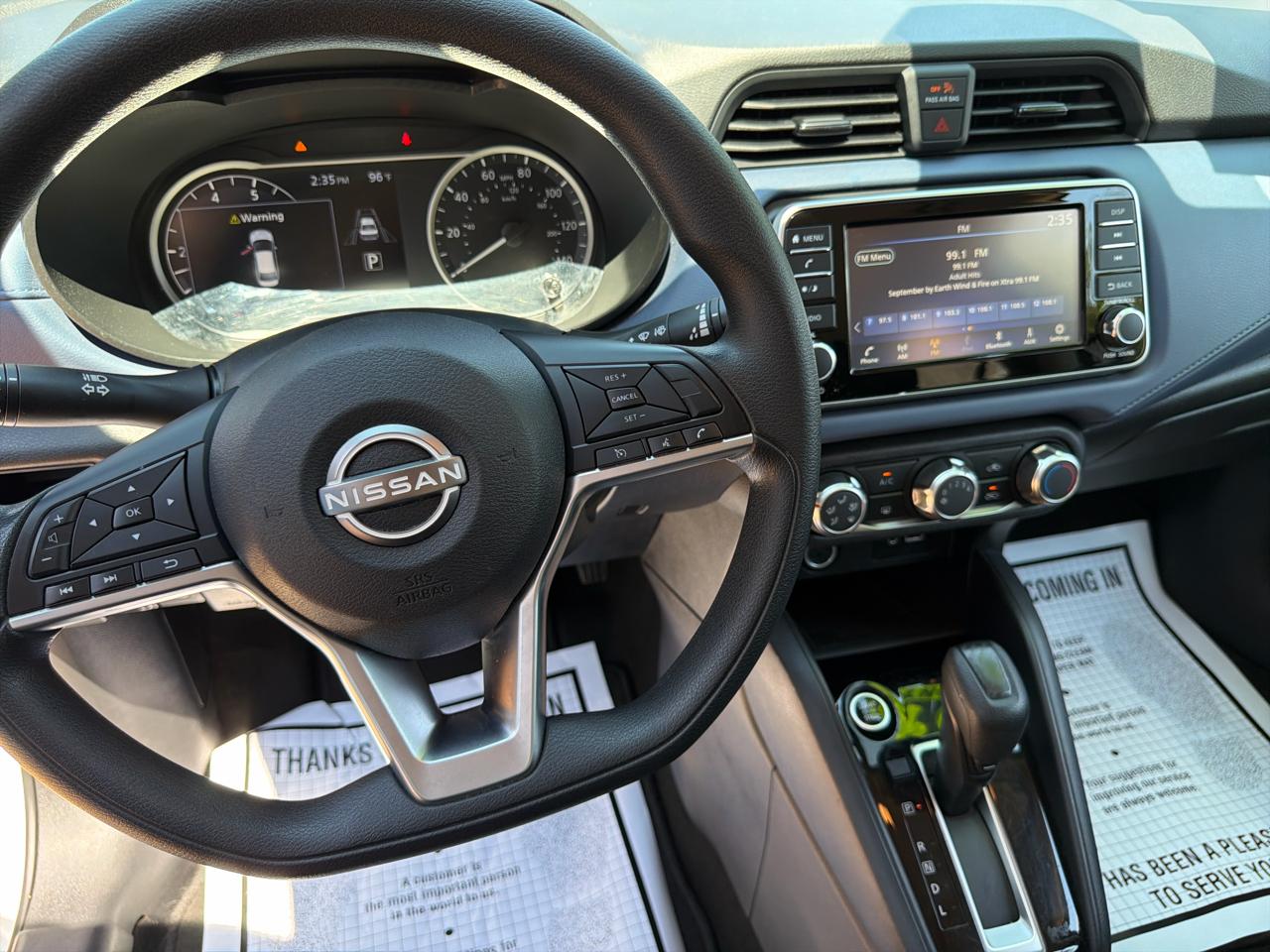 Nissan Versa SV CVT 2023